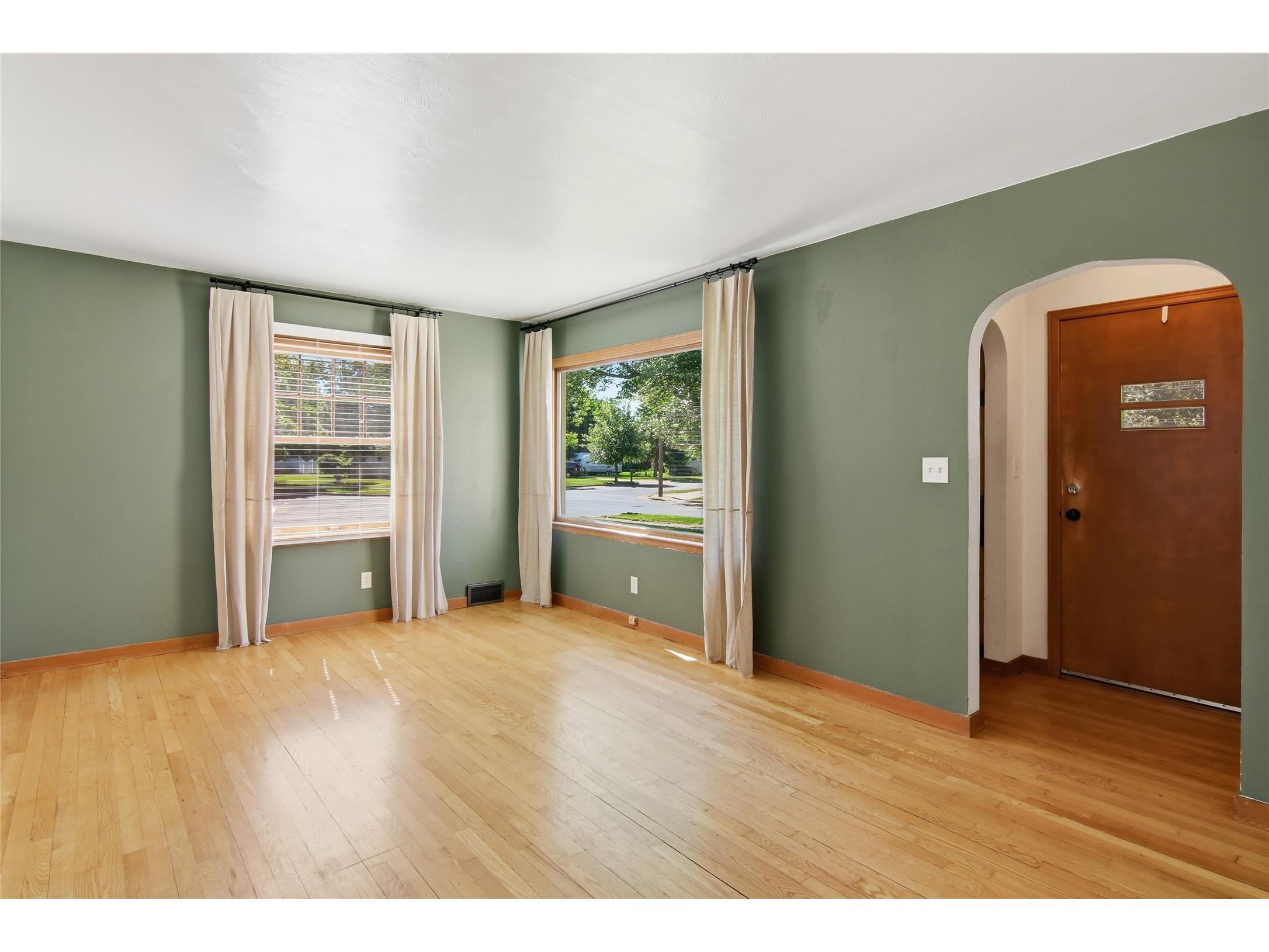 228 E Polk Avenue Eau Claire WI 54701 1602255 image17