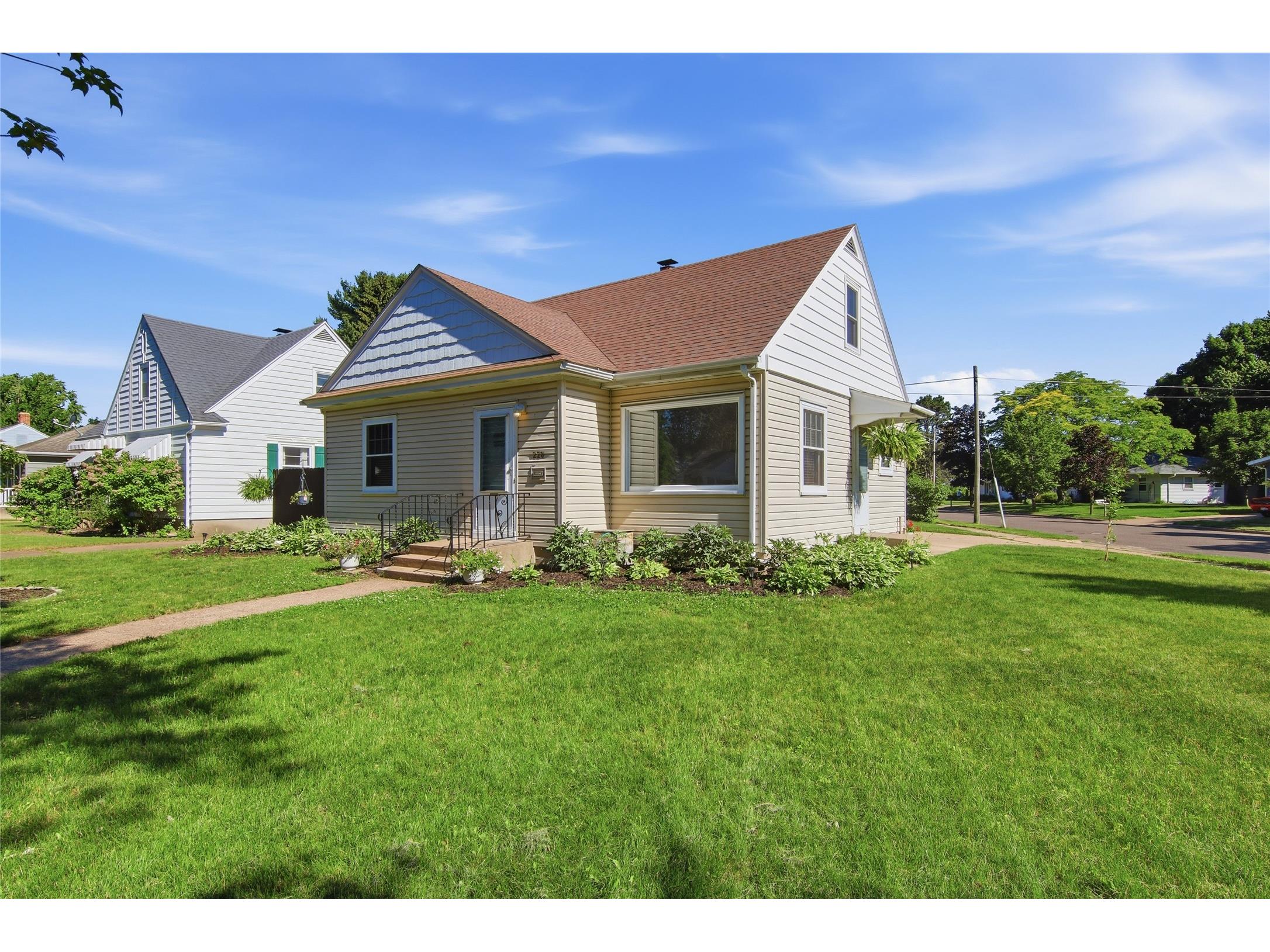 228 E Polk Avenue Eau Claire WI 54701 1602255 image3