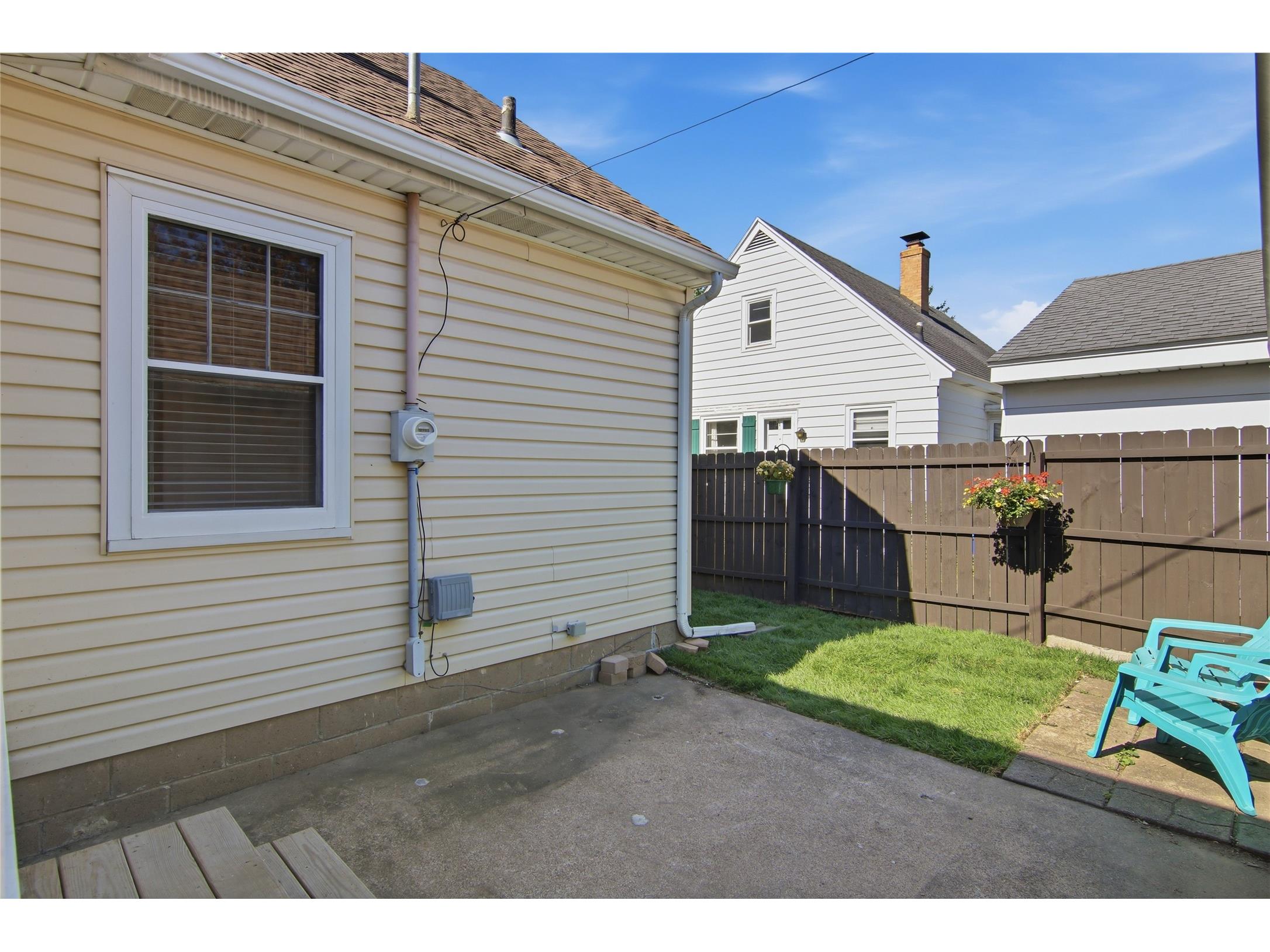 228 E Polk Avenue Eau Claire WI 54701 1602255 image38