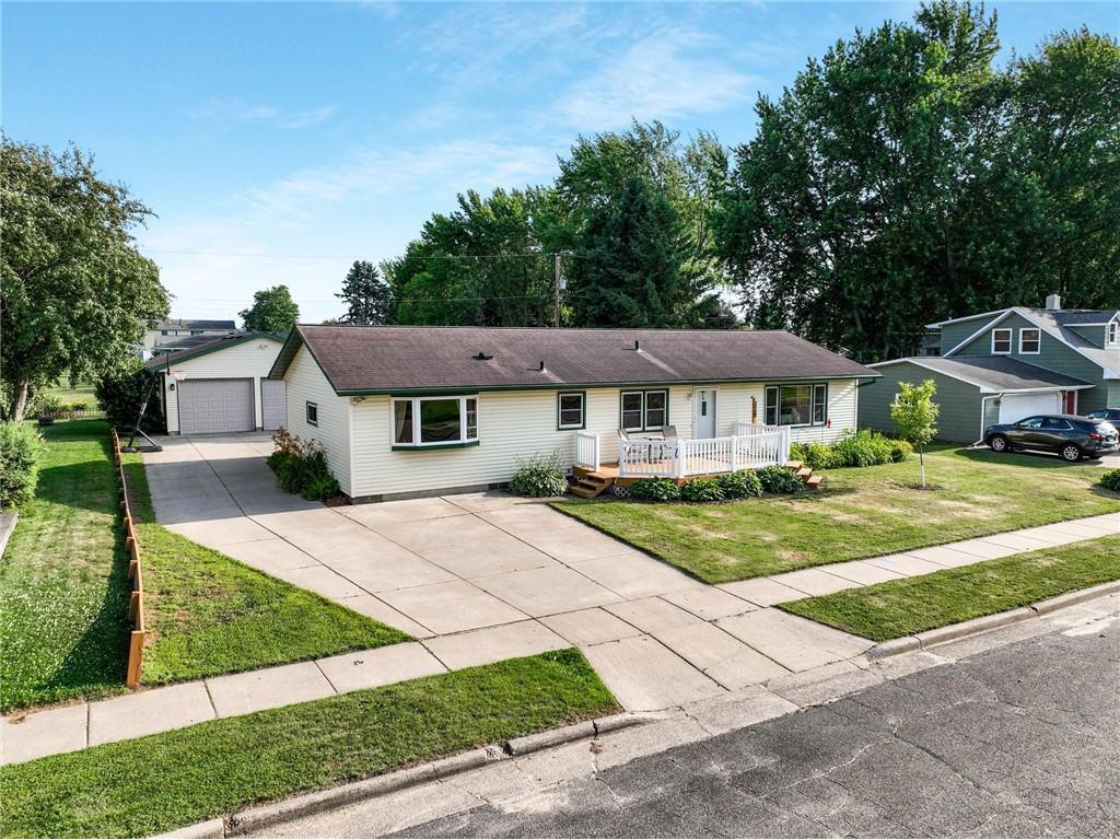 228 E Tyler Avenue Fall Creek WI 54742 1574805 image1