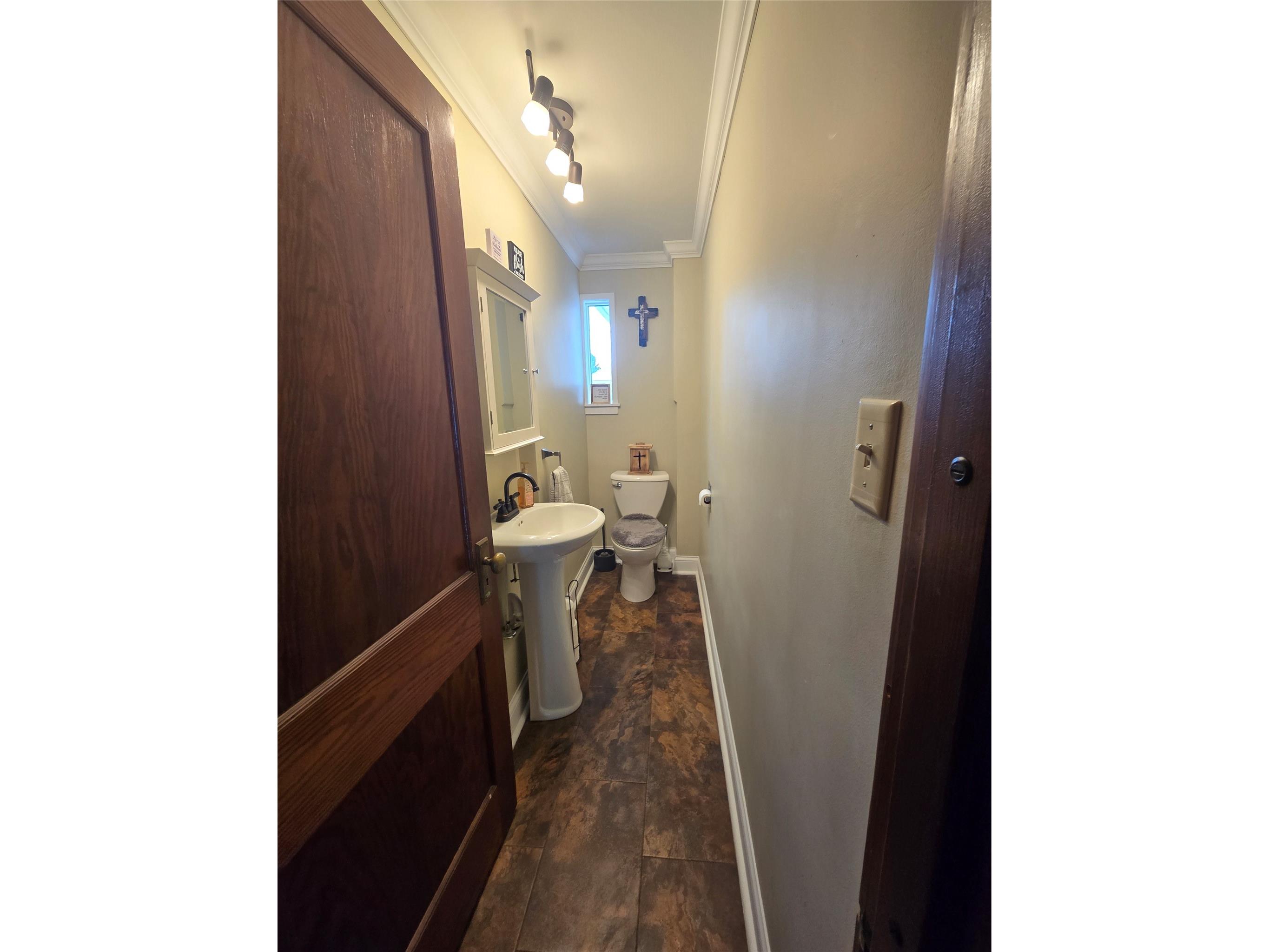 228 E Washington Avenue Fall Creek WI 54742 1602623 image13