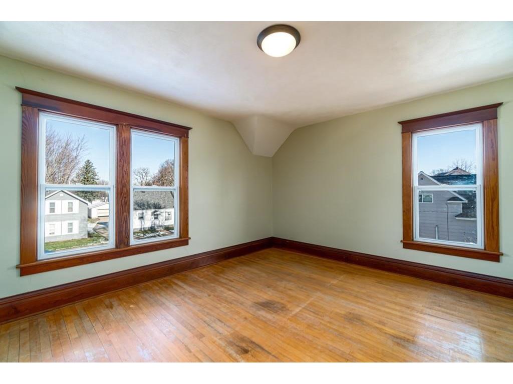 228 E Washington Avenue Fall Creek WI 54742 1602623 image23