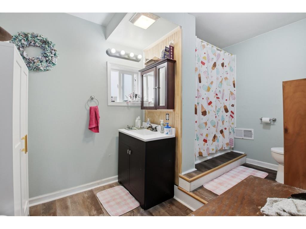 228 Lincoln Street Stanley WI 54768 1600663 image25