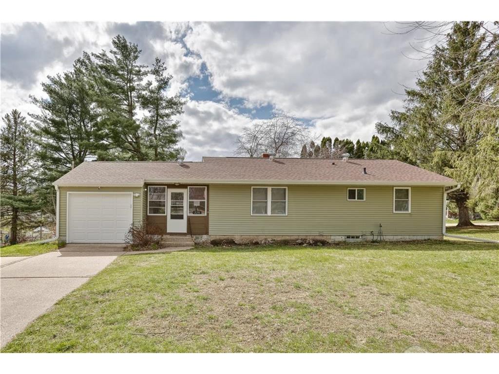 228 N 10th St Black River Falls WI 54615 1572602 image1