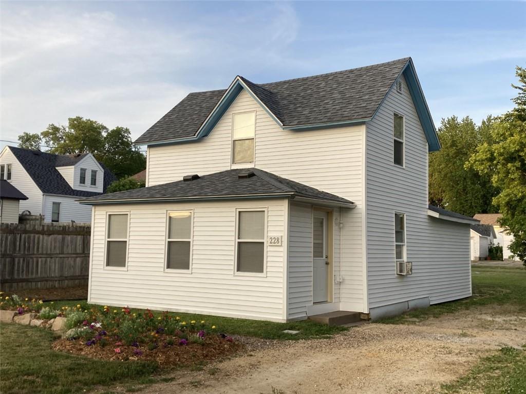 228 S State Street, Mondovi, WI 54755 MLS 1555055 Edina Realty