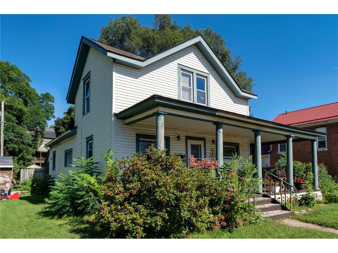 228 W Spring Street Chippewa Falls WI 54729 1595048 image1