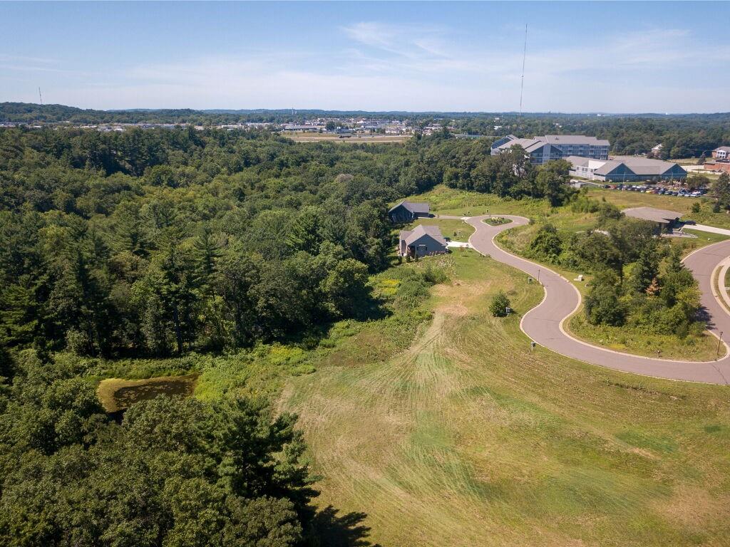 2285 Augusta Court Altoona WI 54720 1564425 image1