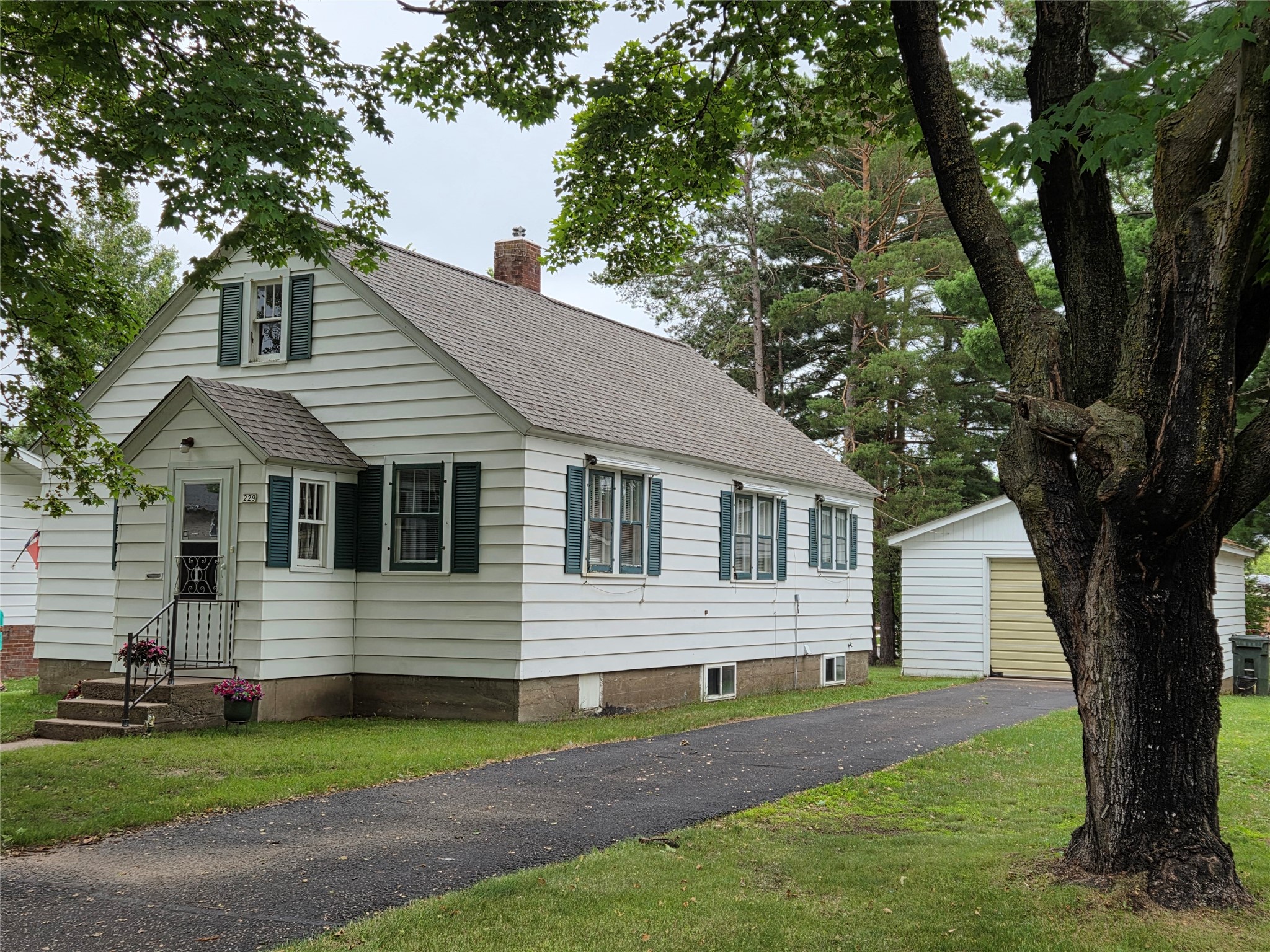 229 South Street W Amery WI 54001 1602918 image35