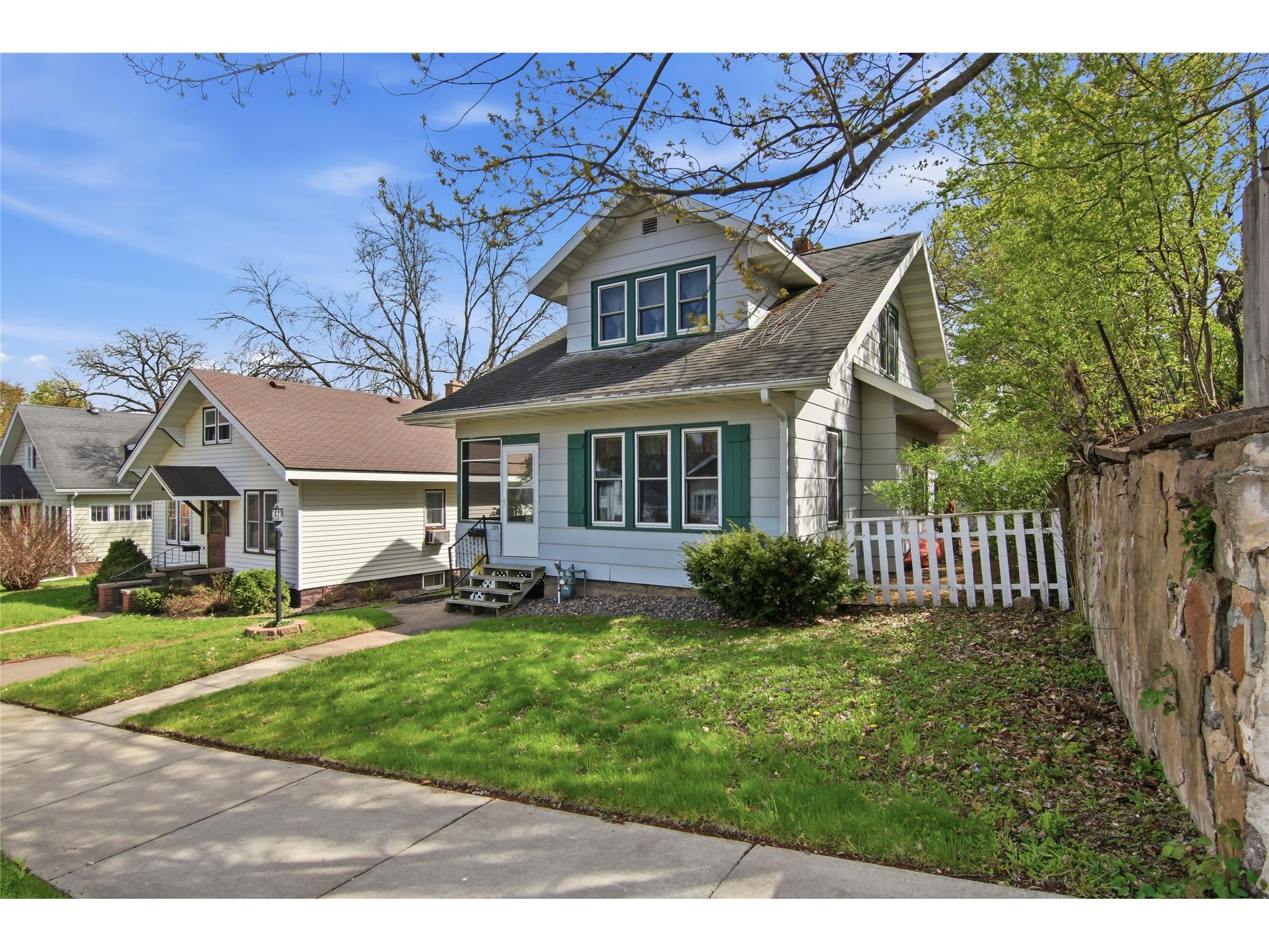 229 W Elm Street Chippewa Falls WI 54729 1600654 image2