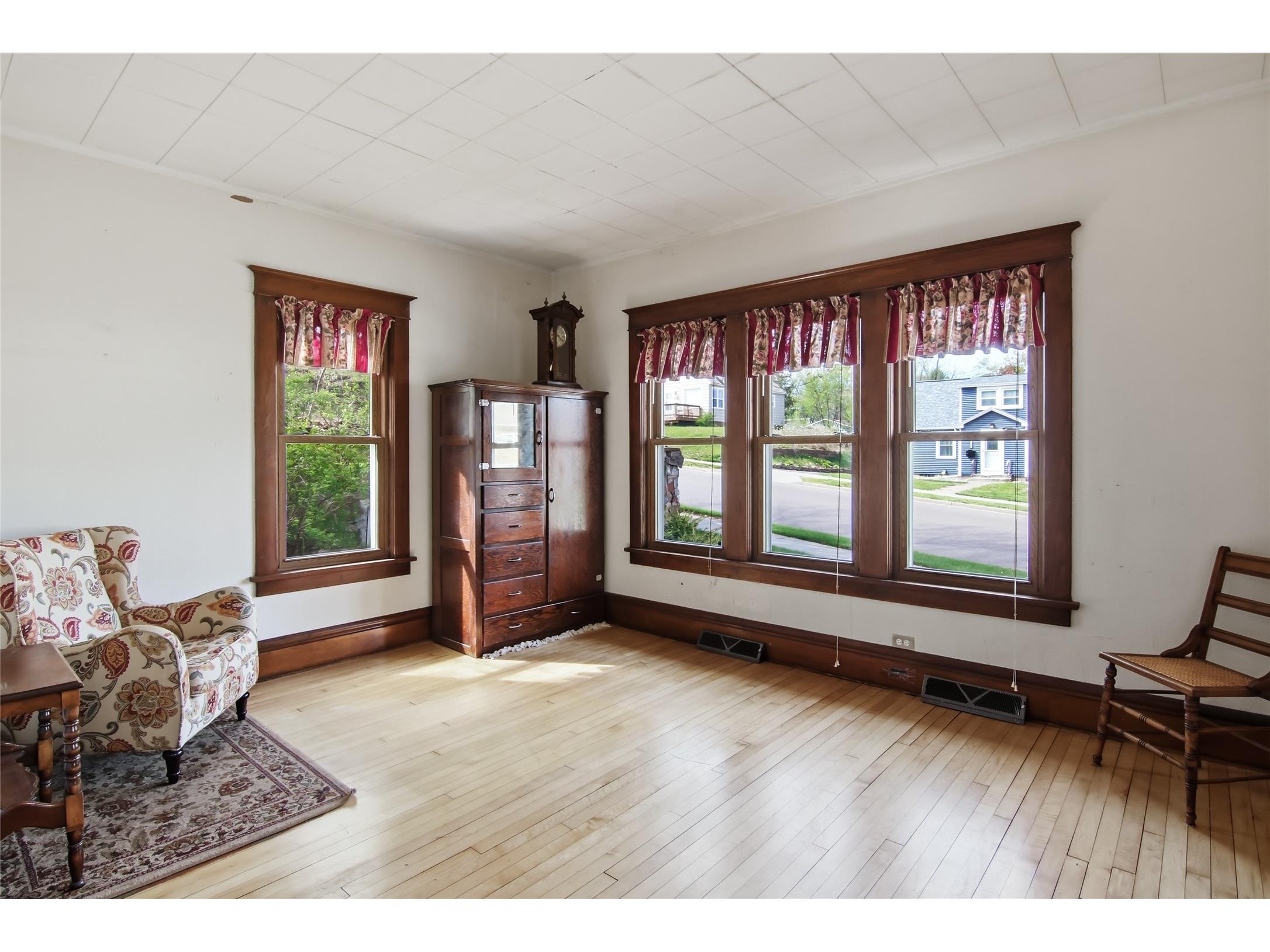 229 W Elm Street Chippewa Falls WI 54729 1600654 image5
