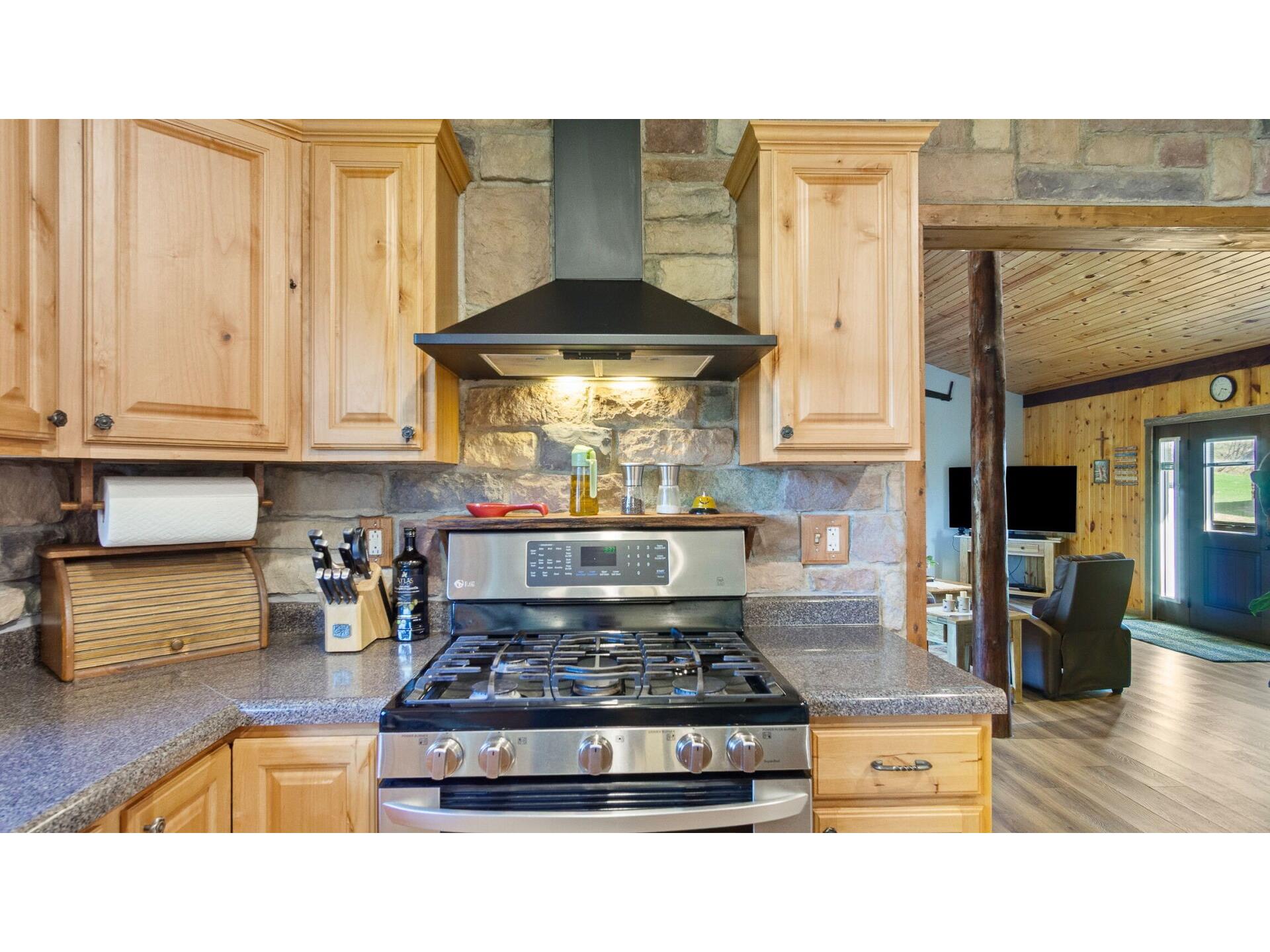 23 17 3/4 18th Street New Auburn WI 54757 1599809 image15