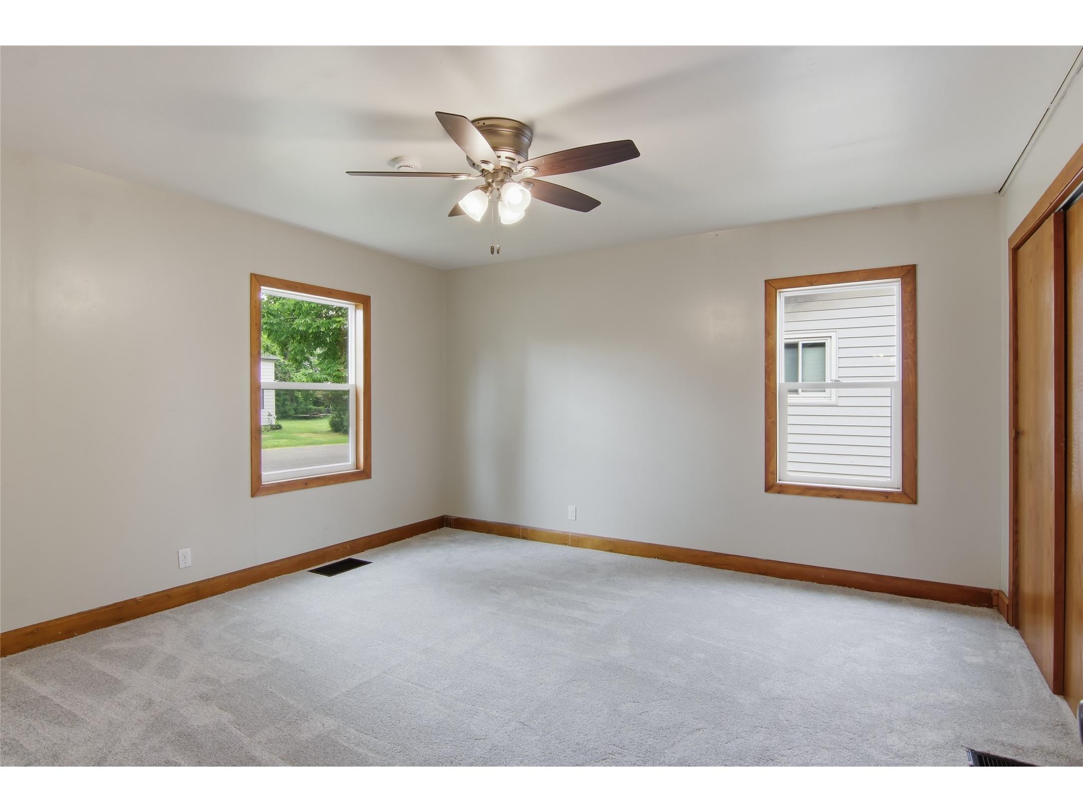 23 E Schneider Street Rice Lake WI 54868 1602015 image16