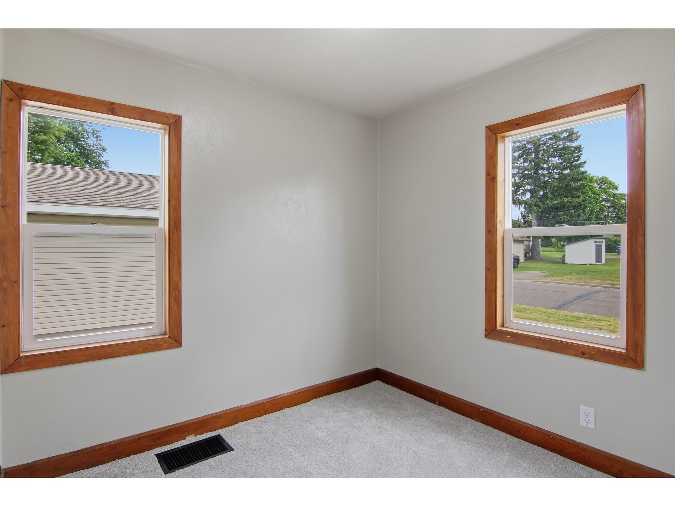 23 E Schneider Street Rice Lake WI 54868 1602015 image21
