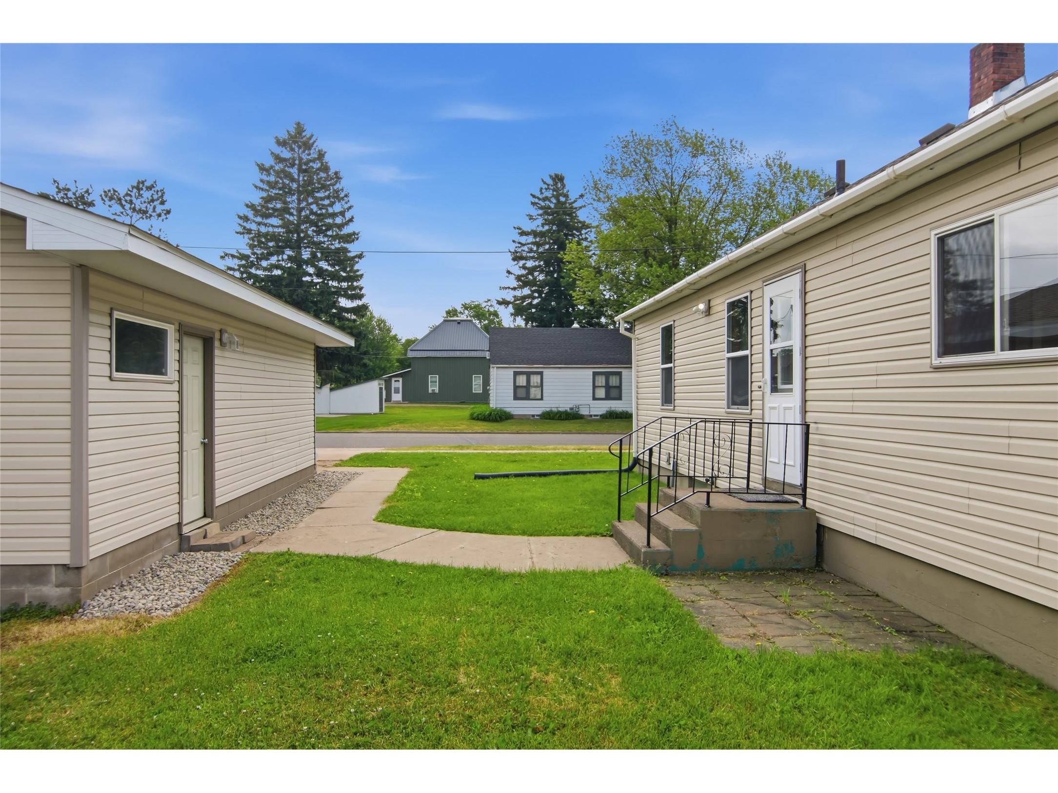 23 E Schneider Street Rice Lake WI 54868 1602015 image32