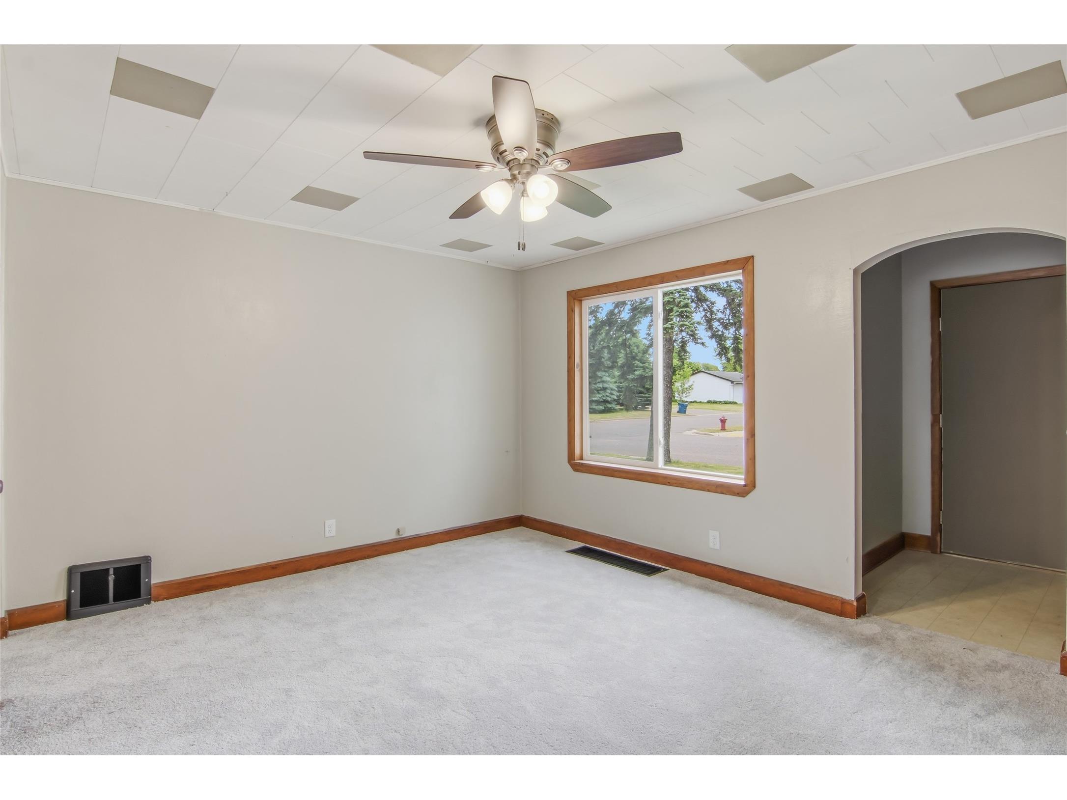 23 E Schneider Street Rice Lake WI 54868 1602015 image5