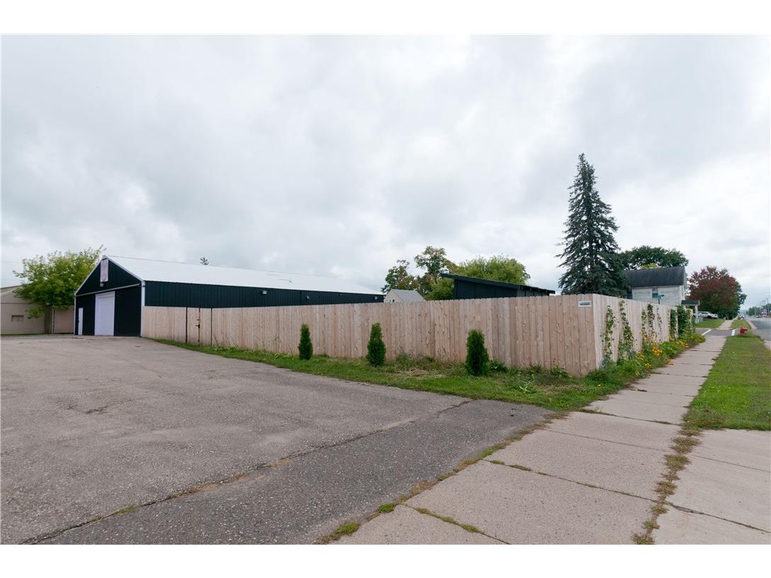 23 W St Patrick Street Rice Lake WI 54868 1595375 image6