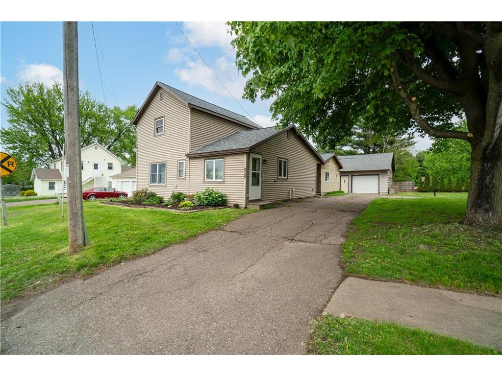 230 N Oshkosh Street Boyd WI 54726 1582277 image1