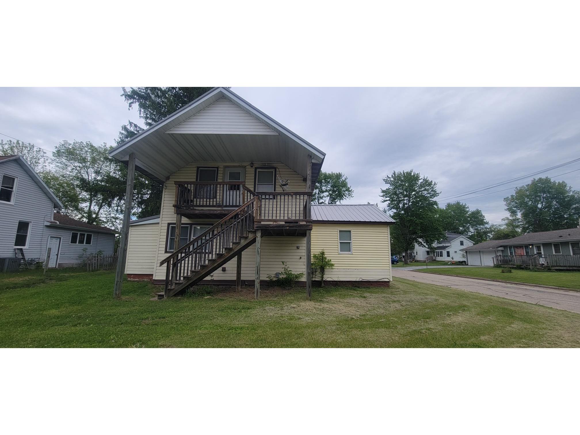 230 S 3rd Street #2 Black River Falls WI 54615 1601463 image2