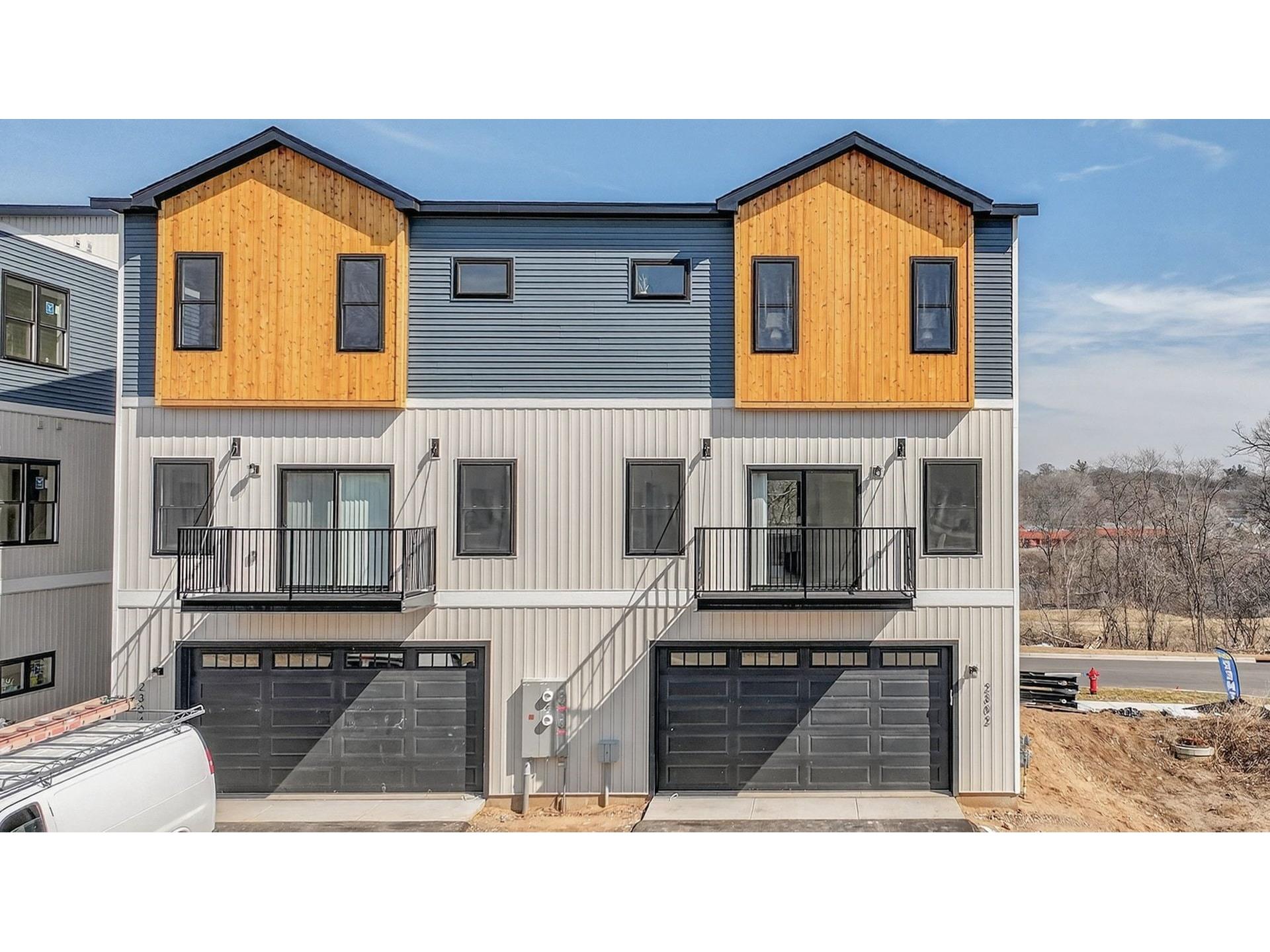 2304 1st Street Eau Claire WI 54703 1599280 image1