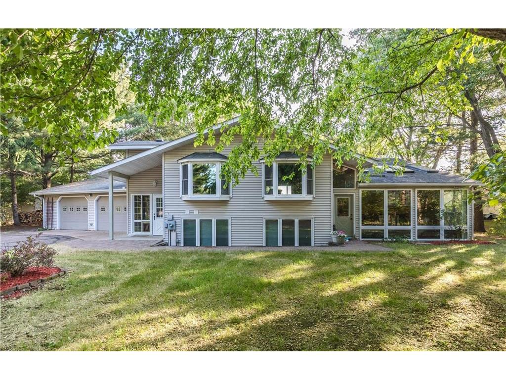 2304 Lake Road Altoona WI 54720 - Lake Altoona 1574009 image1