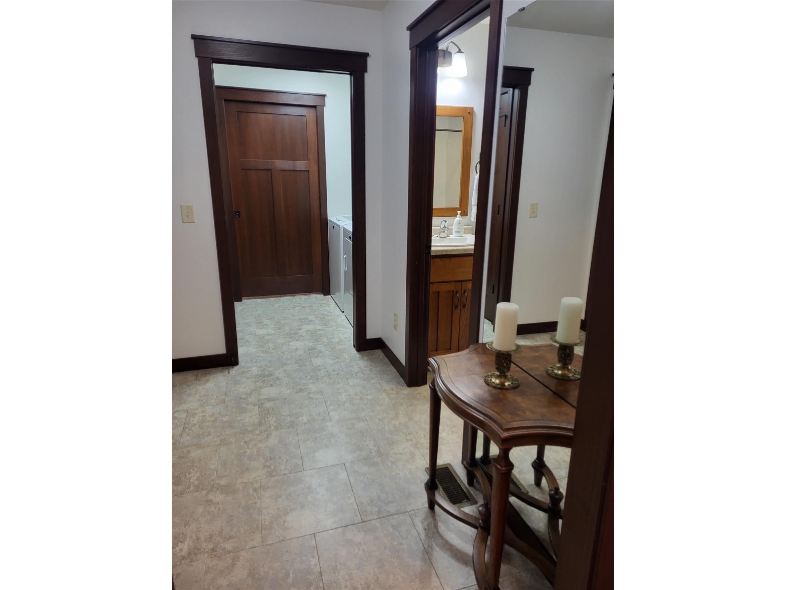 231 E Thomas Street Rice Lake WI 54868 1600292 image17