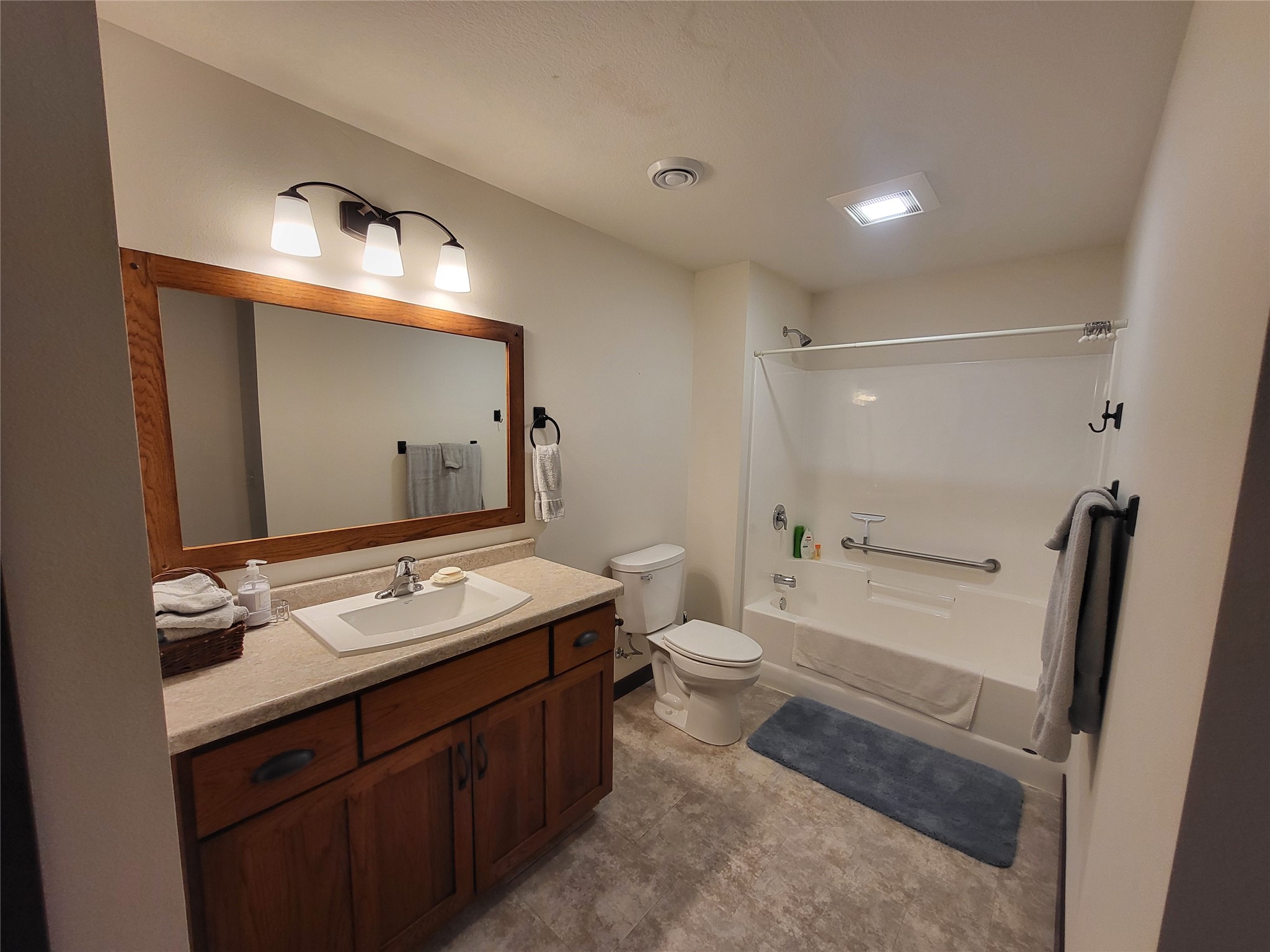 231 E Thomas Street Rice Lake WI 54868 1600292 image26