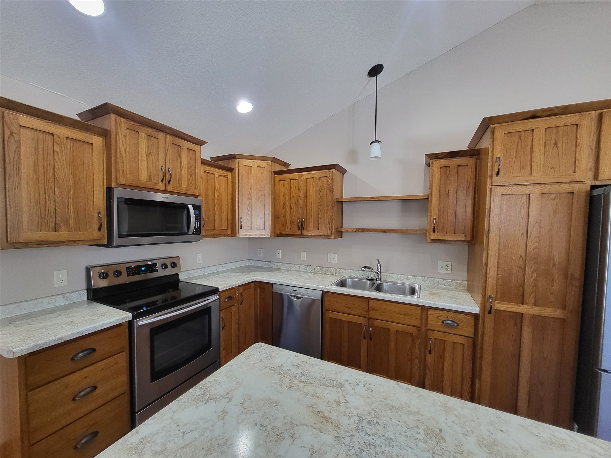 231 E Thomas Street Rice Lake WI 54868 1600292 image8