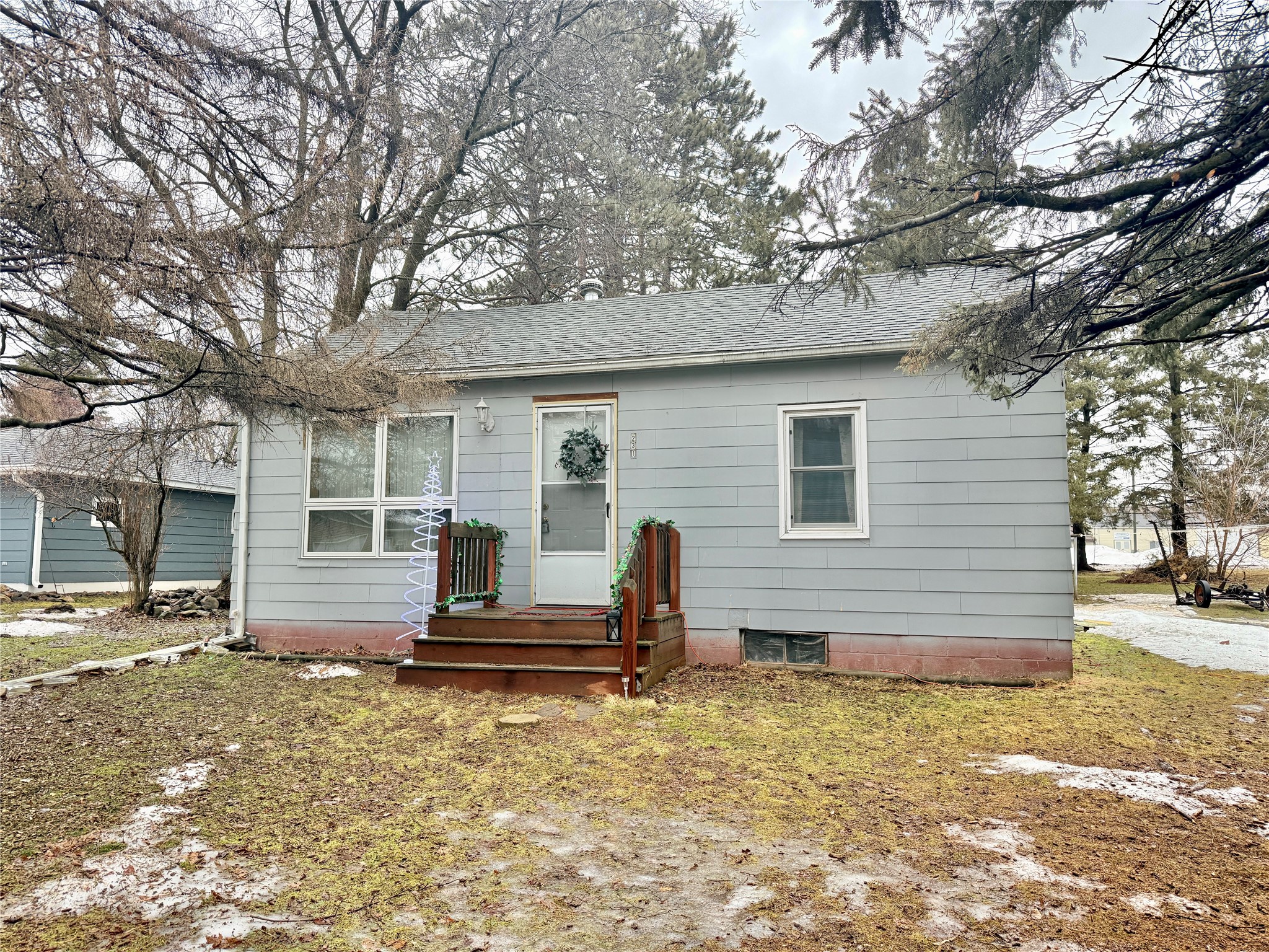 231 Lulu Avenue W Almena WI 54805 1600258 image1
