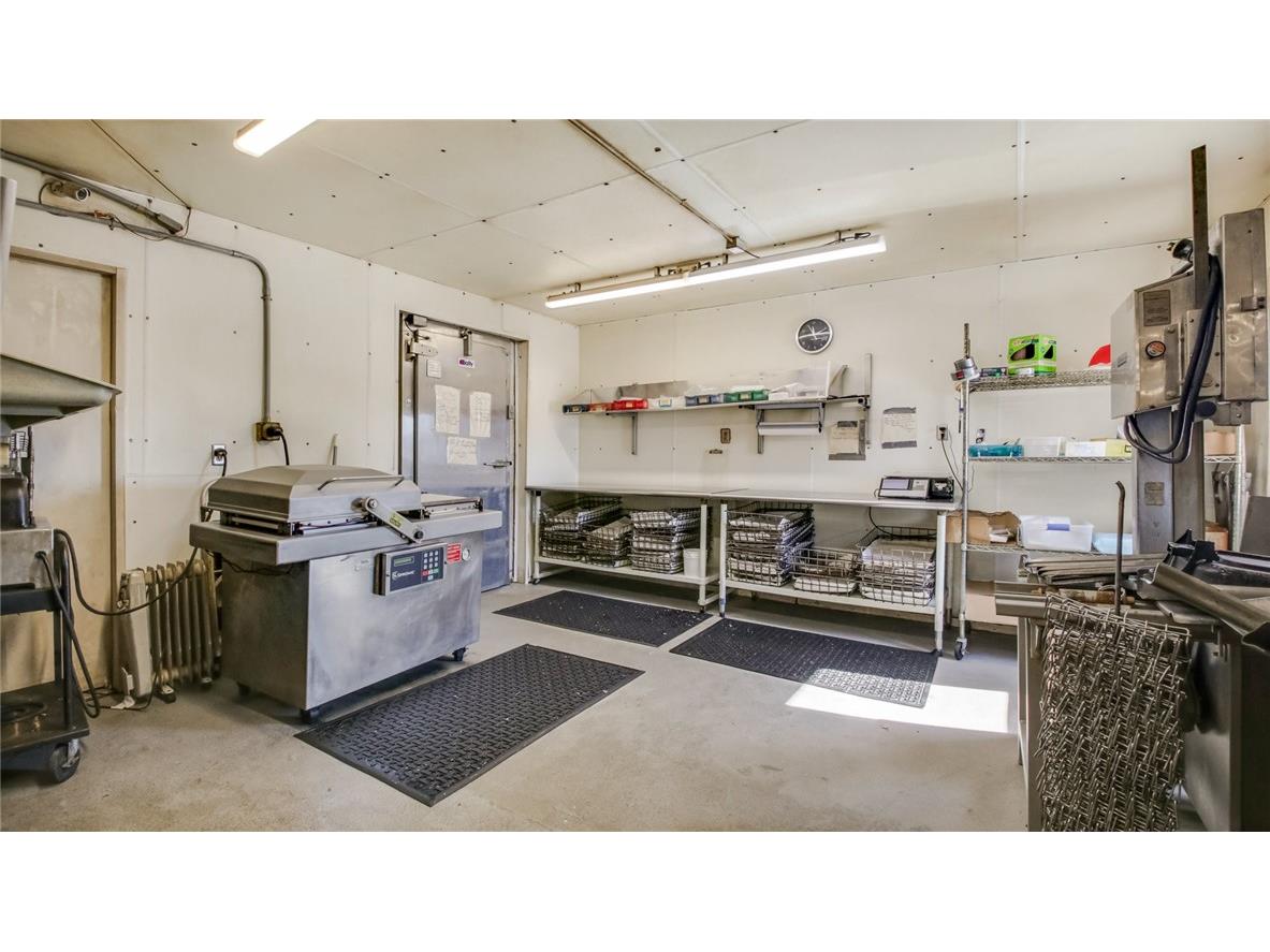 2310 S Main Street Bloomer WI 54724 1589413 image15