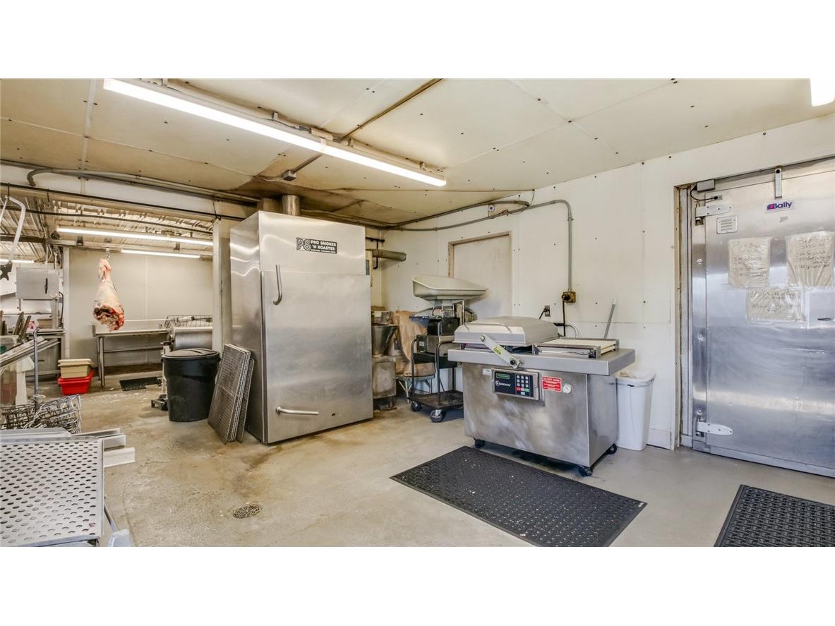 2310 S Main Street Bloomer WI 54724 1589413 image16