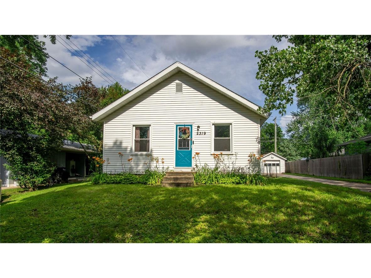 2319 9th Street Eau Claire WI 54703 1593879 image1