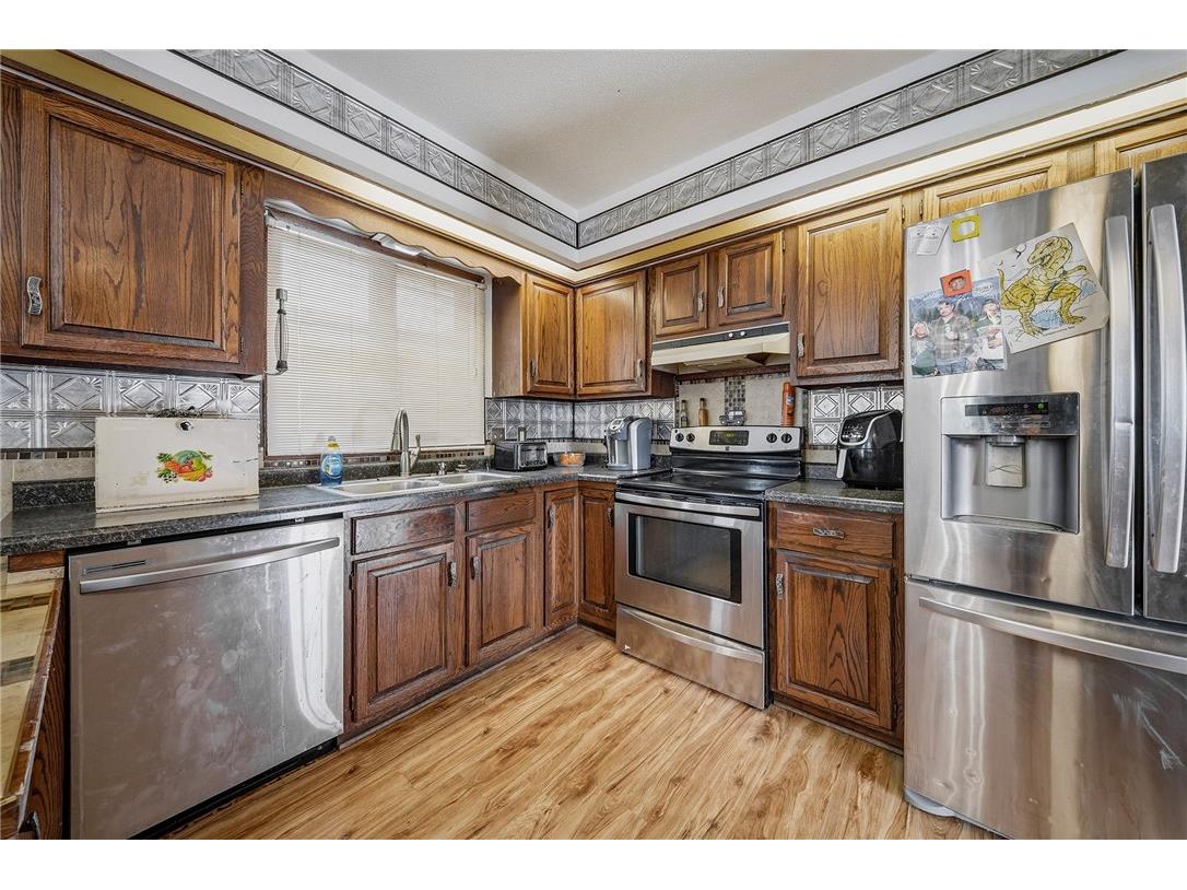 232 E Md Street Cadott WI 54727 1597842 image12