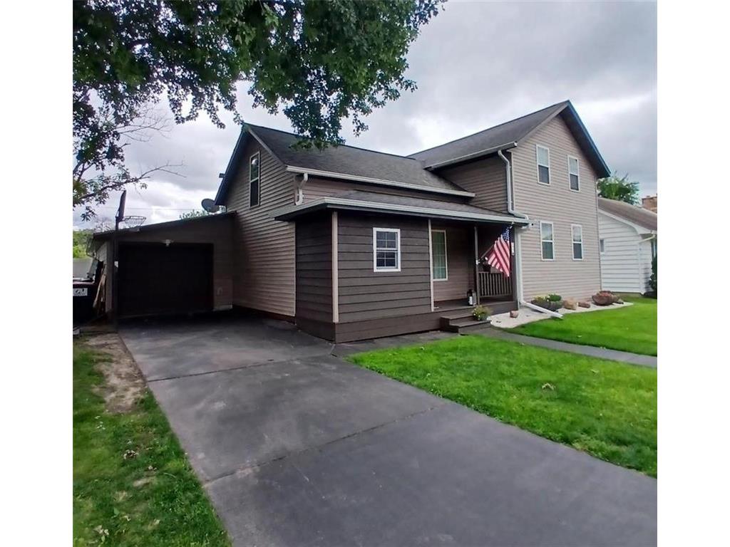 232 W Lincoln Avenue Fall Creek WI 54742 1584790 image1