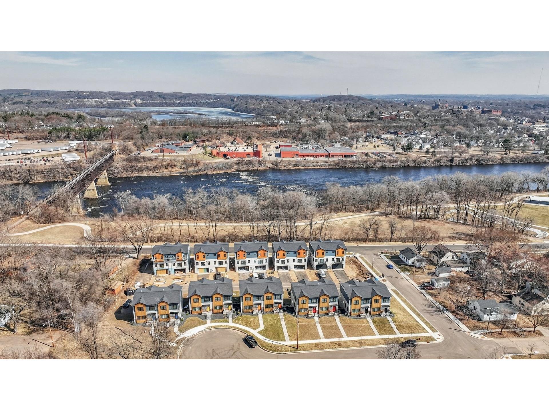 2320 1st Street Eau Claire WI 54703 1600935 image3