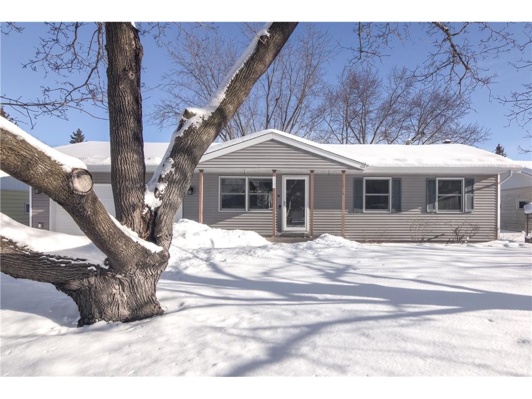 2323 Welsh Court Eau Claire WI 54703 1571613 image1