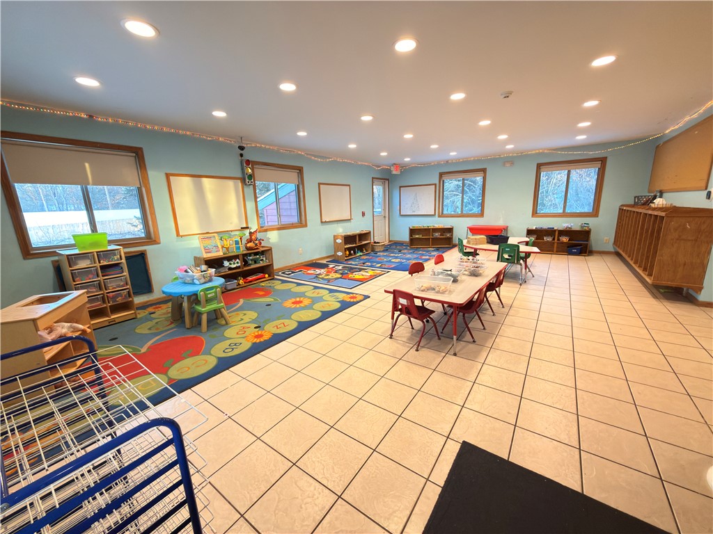 2328 N Hillcrest Parkway Altoona WI 54720 1597373 image12