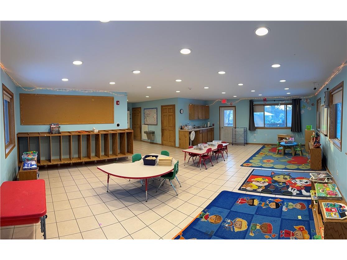 2328 N Hillcrest Parkway Altoona WI 54720 1597373 image15