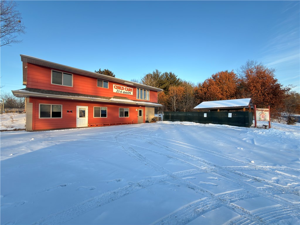 2328 N Hillcrest Parkway Altoona WI 54720 1597373 image2