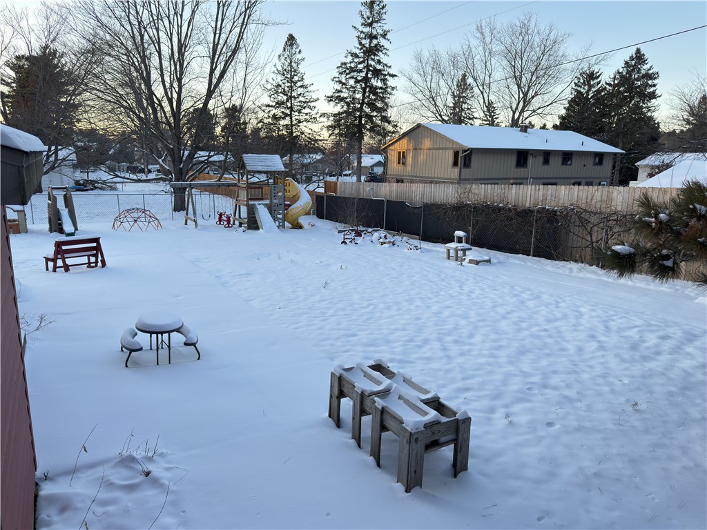 2328 N Hillcrest Parkway Altoona WI 54720 1597373 image25