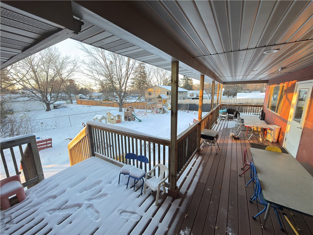 2328 N Hillcrest Parkway Altoona WI 54720 1597373 image34