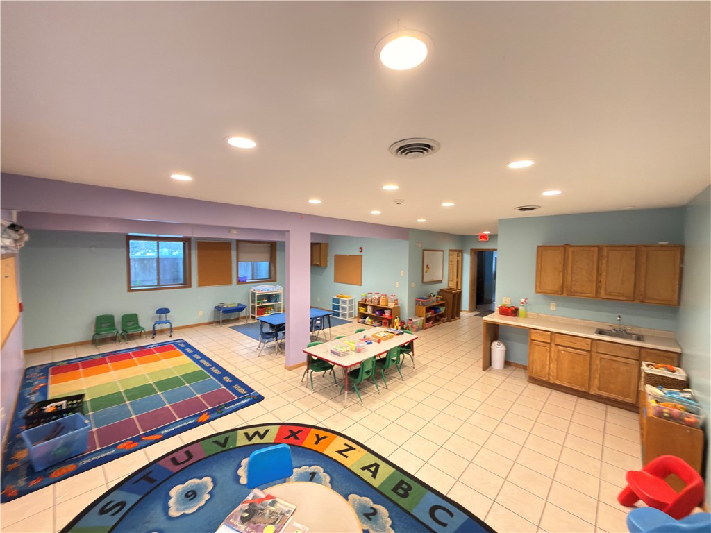 2328 N Hillcrest Parkway Altoona WI 54720 1597373 image5