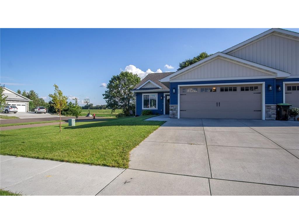 233 Cole Drive Altoona WI 54720 1585652 image1