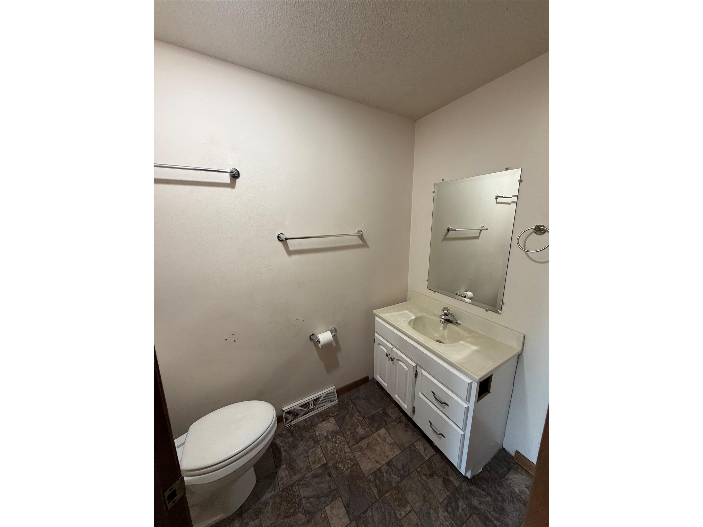 233 N Park Street Grantsburg WI 54840 1601868 image19