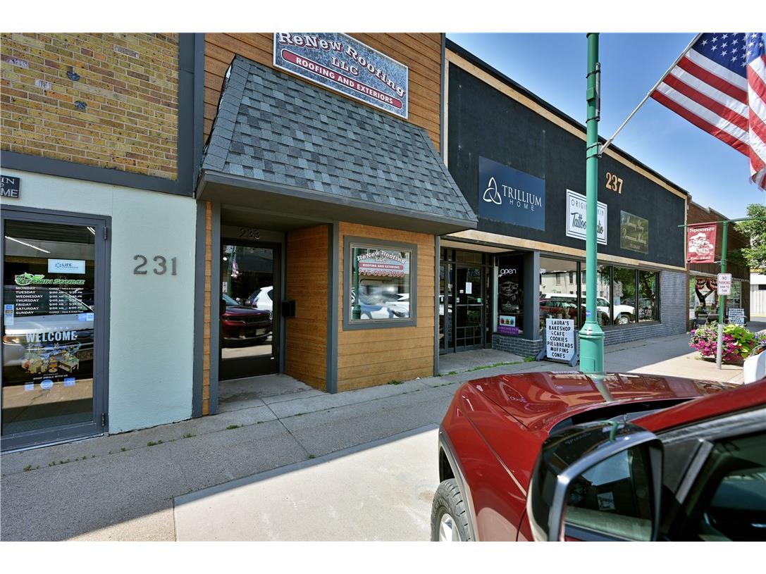 233 Walnut Street Spooner WI 54801 1583796 image1