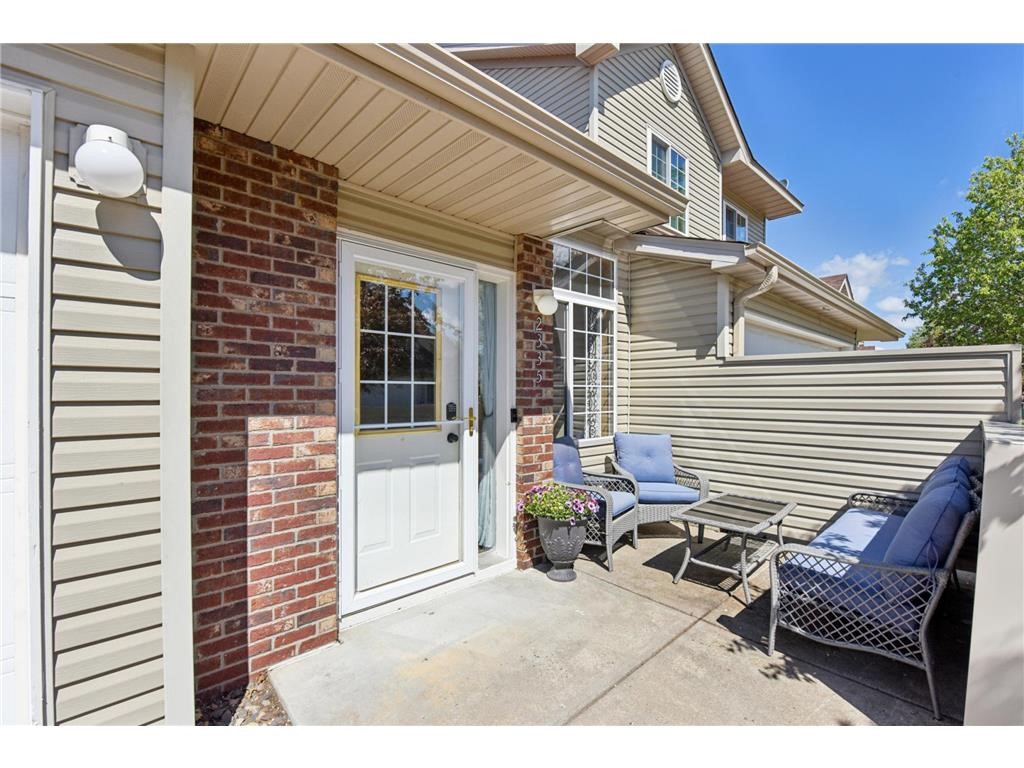 2335 Oakridge Circle Hudson WI 54016 1601662 image1