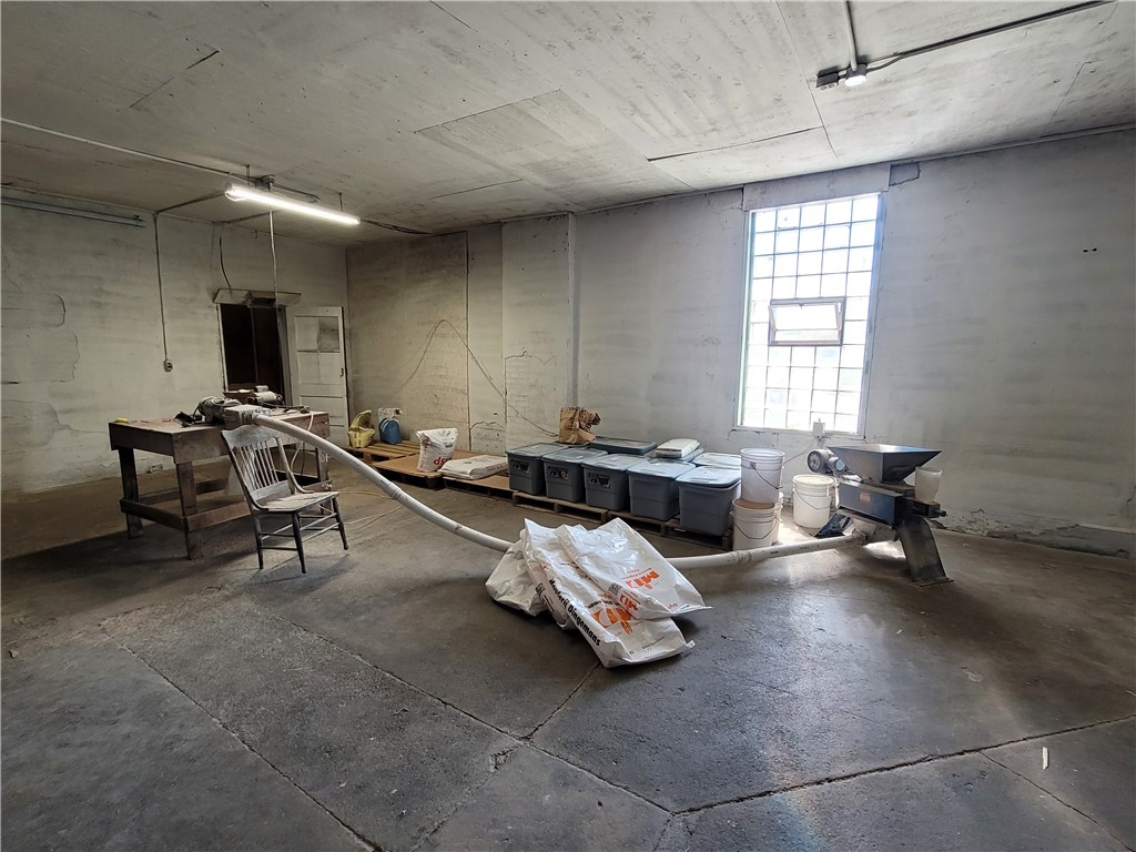 234 W Dallas Street Dallas WI 54733 1565367 image9