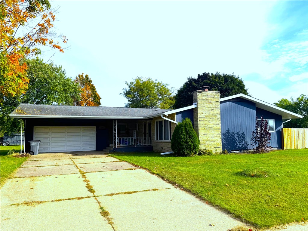 23492 Elm Street Independence WI 54747 1596066 image1