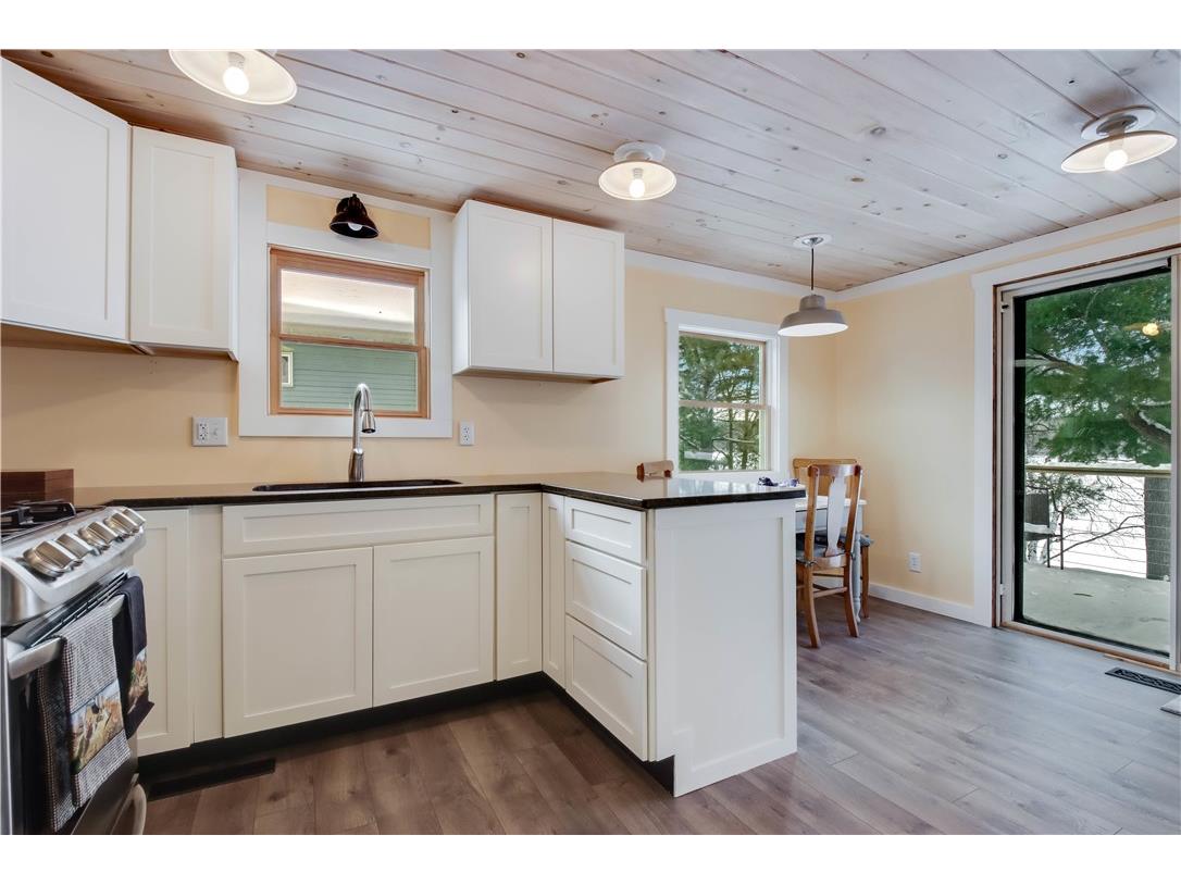 23509 Hwy 35 Siren WI 54872 - Clear Lake 1597626 image10