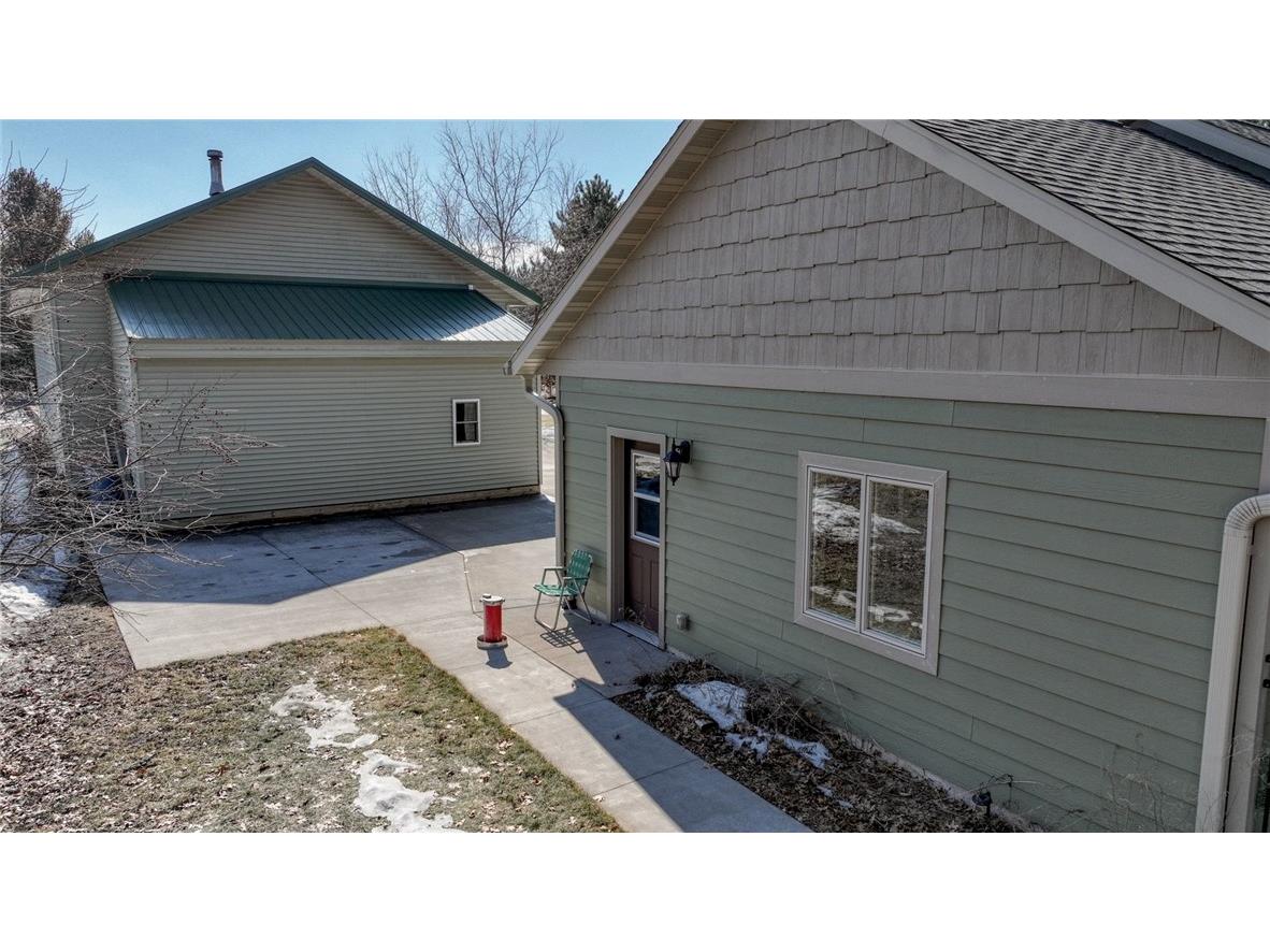 23582 69th Avenue Cadott WI 54727 1598757 image3