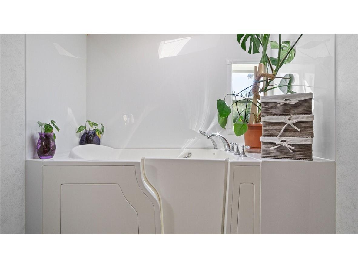 23603 & 23587 69th Avenue Cadott WI 54727 1591004 image11